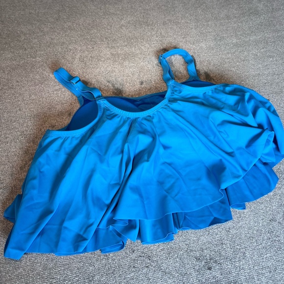 Cupshe Ruffle Bikini Top - Picture 4 of 6